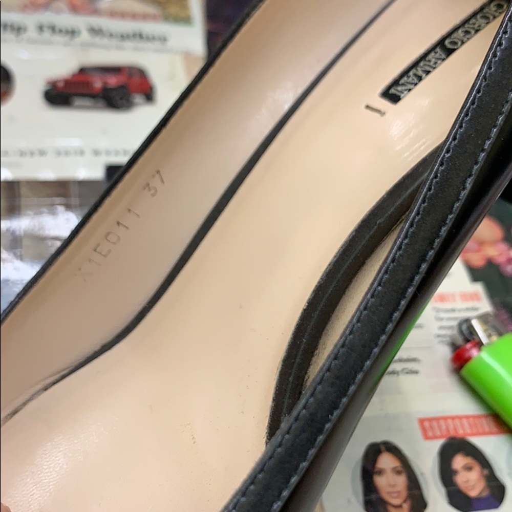 Vintage Giorgio Armani shoes - Picture 7 of 7